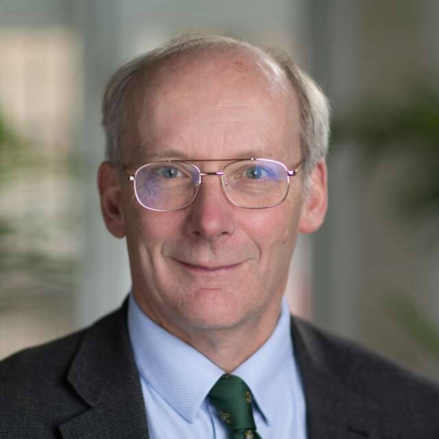 godfraycharles_profilepic_exp_web-640x640-crop-48-7-45-1-q60