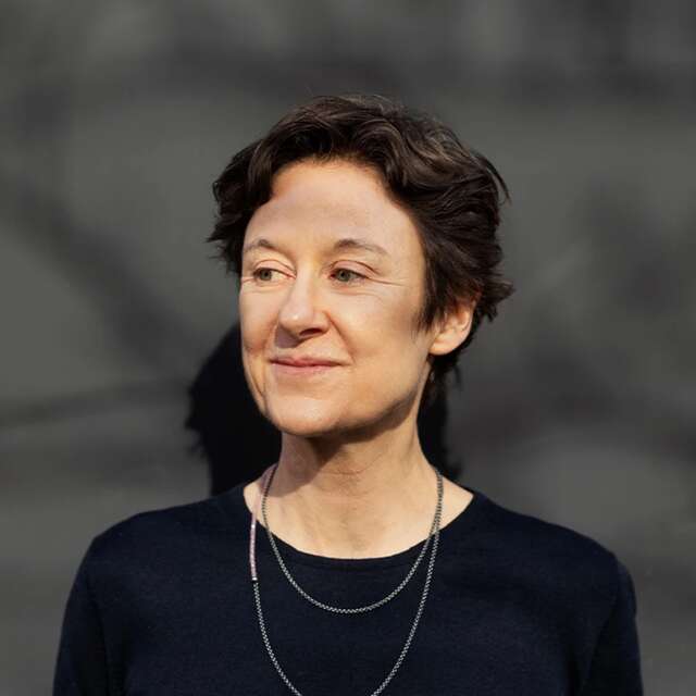 mundry-isabel_2_exp-640x640-crop-46-2-35-5-q60