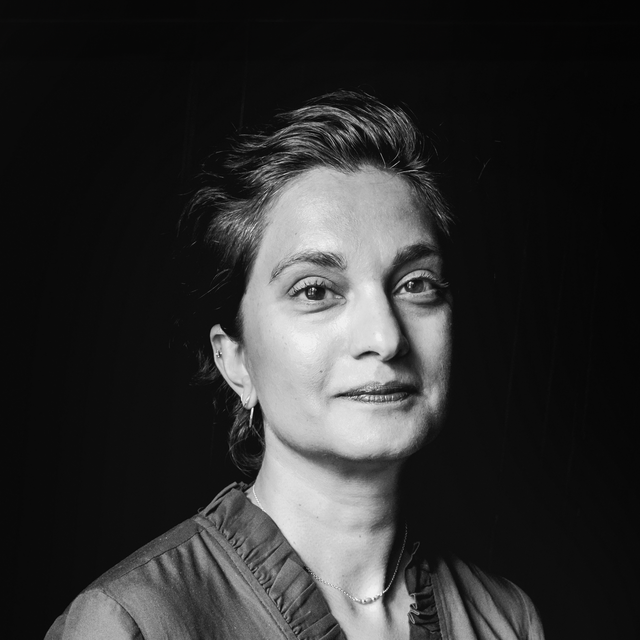 jyoti-mistry-by-anna-kazimierczak_cut-640x640-crop-54-4-43-1-q60