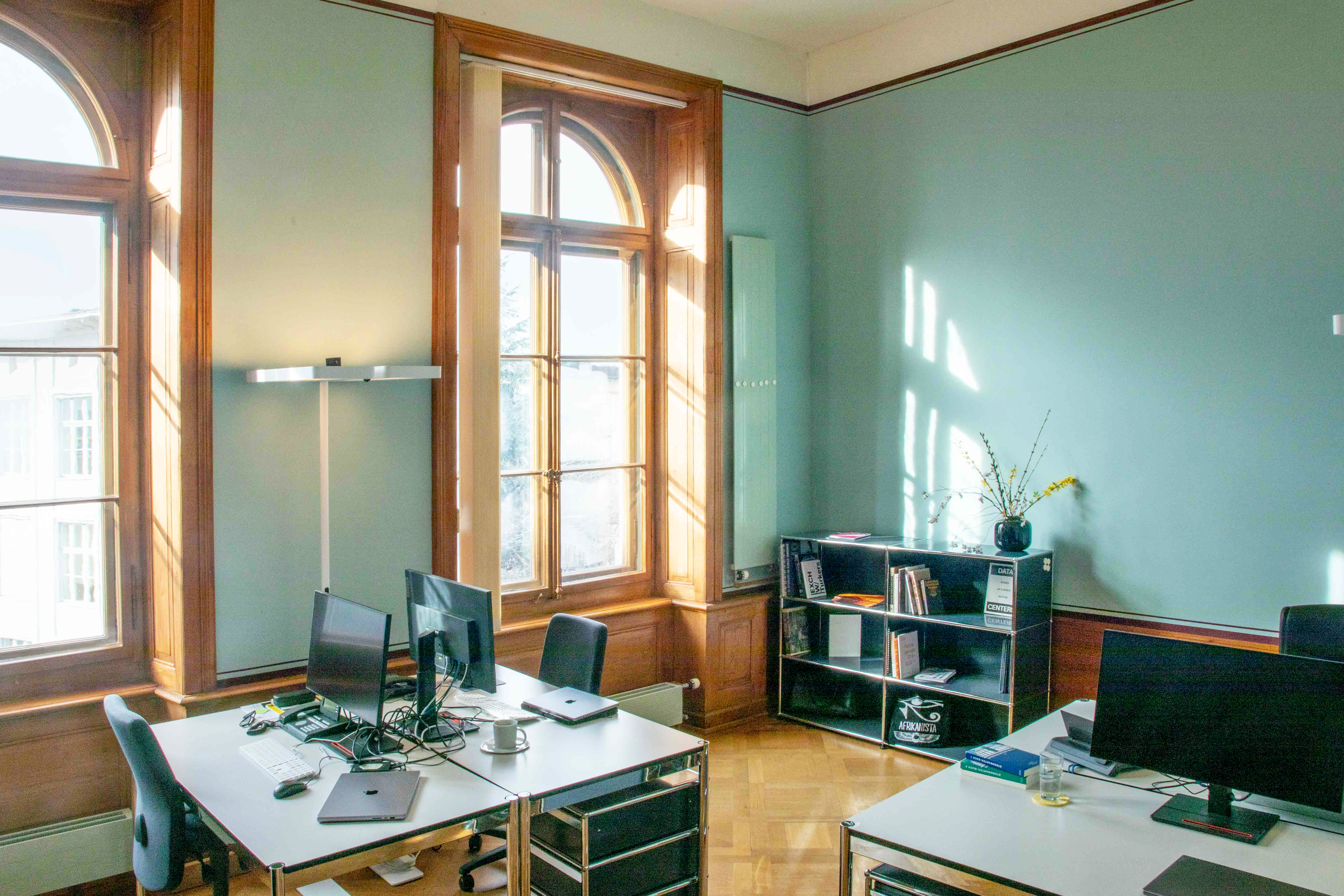 academic-life_buero-blau-1